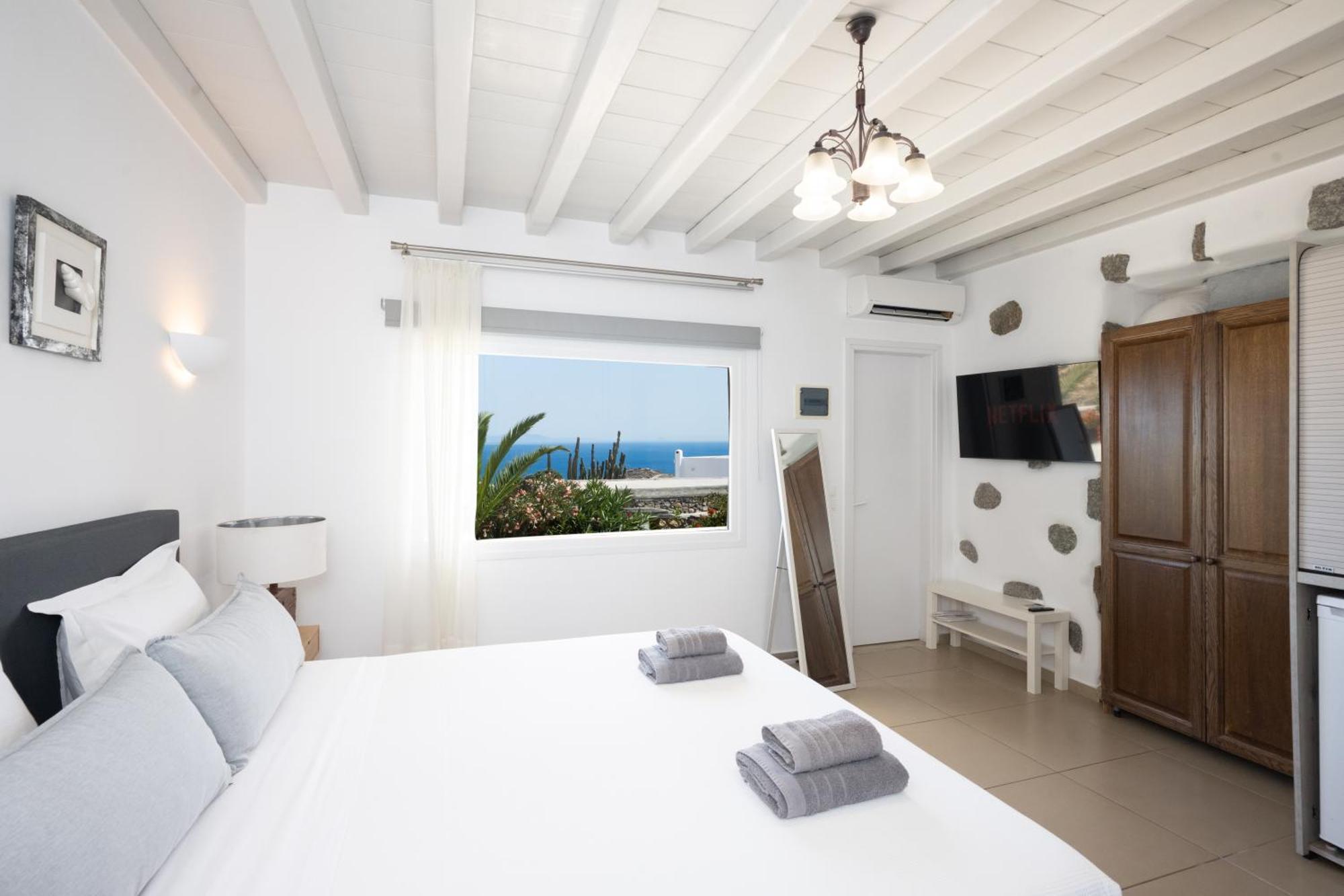 Amar Mykonos *